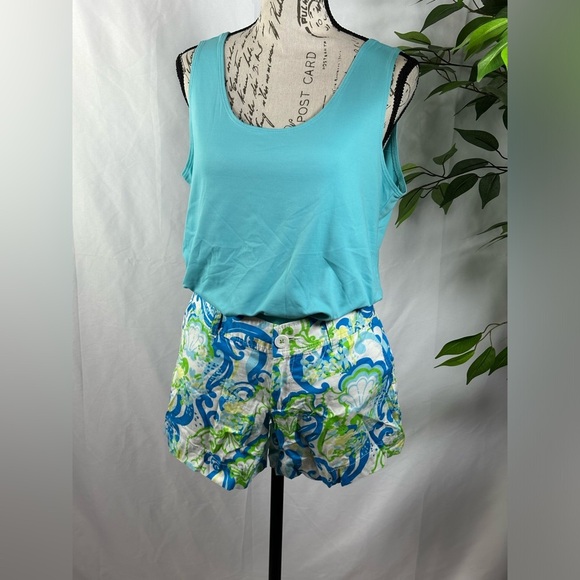 Lilly Pulitzer Blue and Green Bermuda Shorts with Vibrant Print 🌴☀️ - Picture 8 of 10